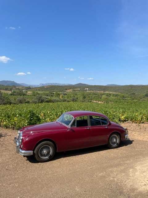 Jaguar MK 2