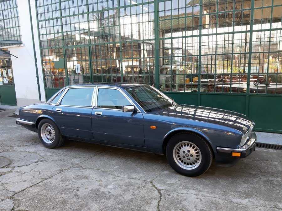 Jaguar Série - XJ