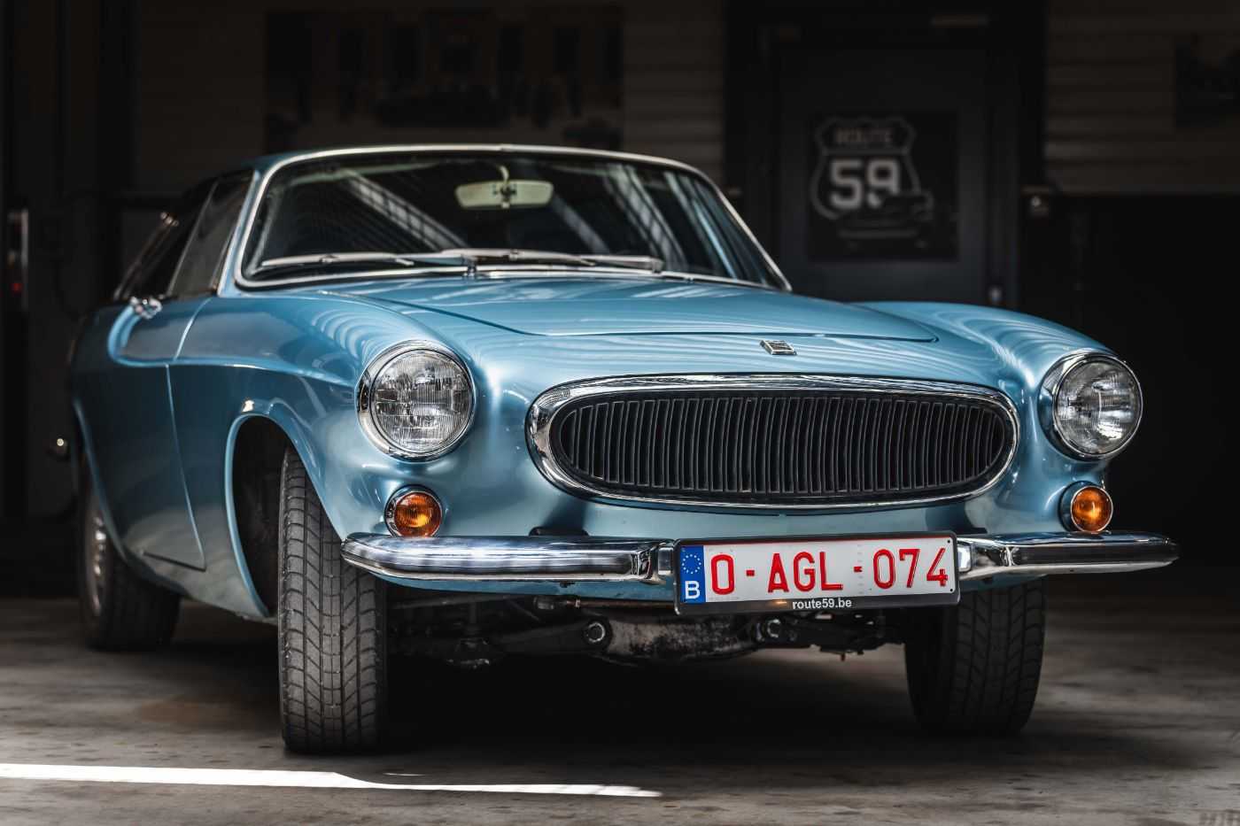 Volvo P 1800