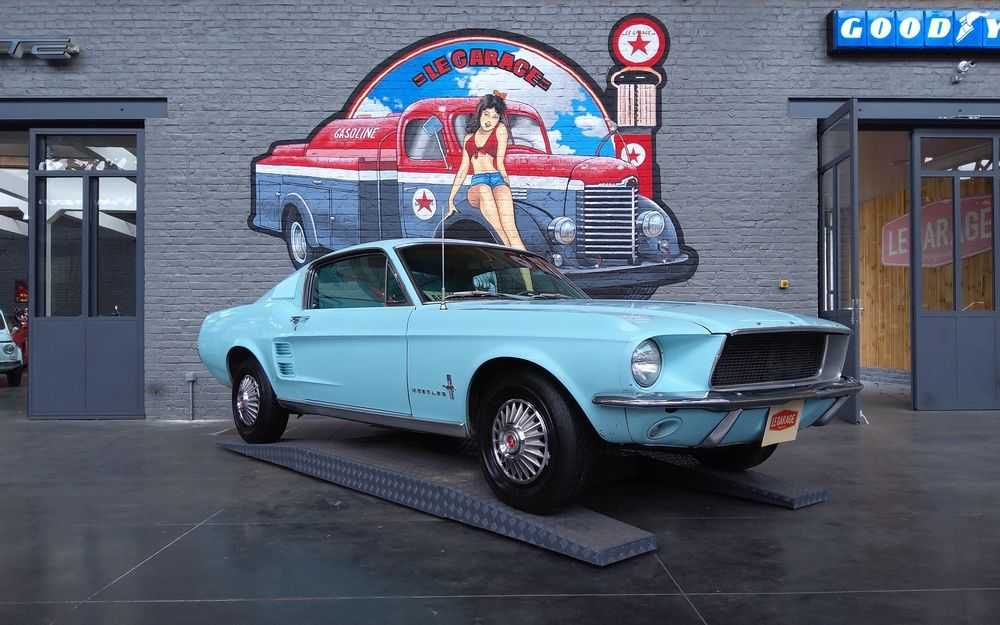 Ford Mustang
