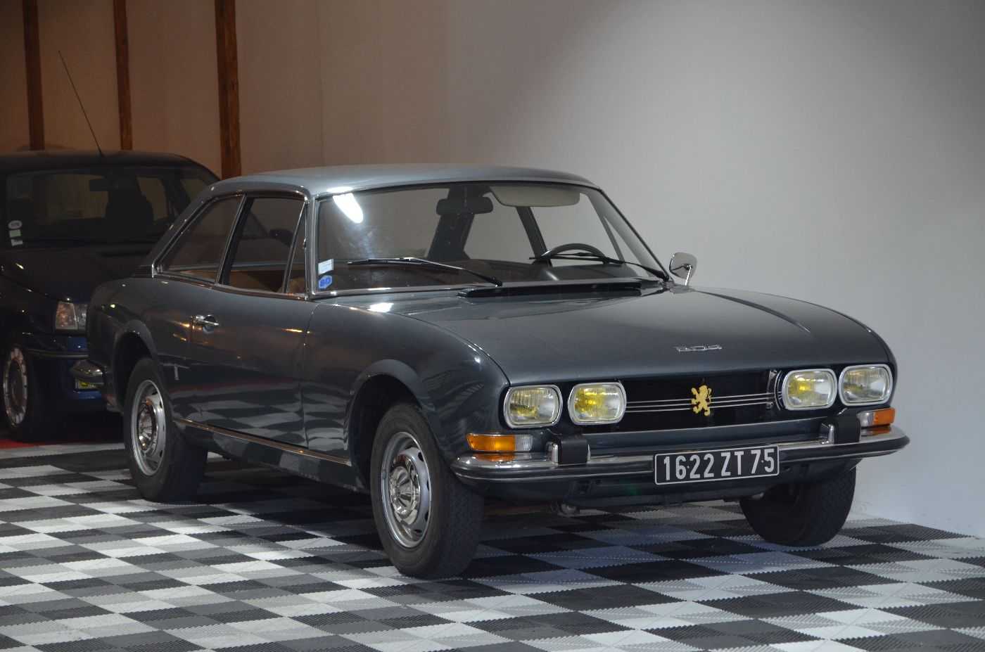 Peugeot 504