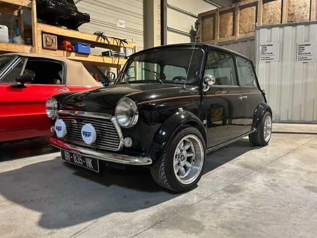 Mini Mayfair
