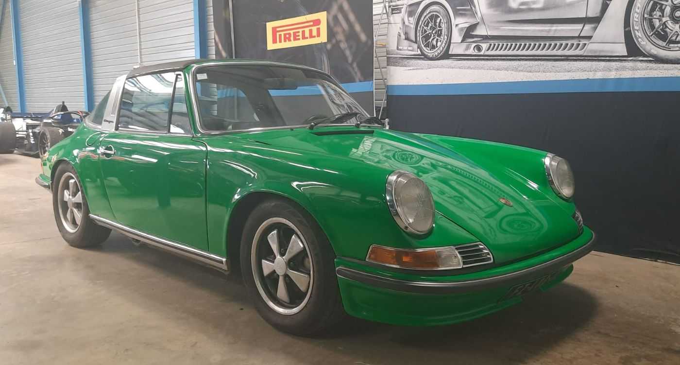 Porsche 911