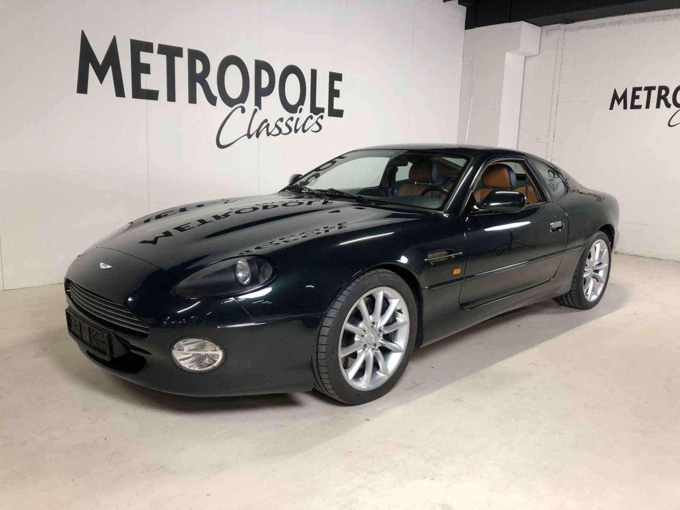 Aston Martin DB