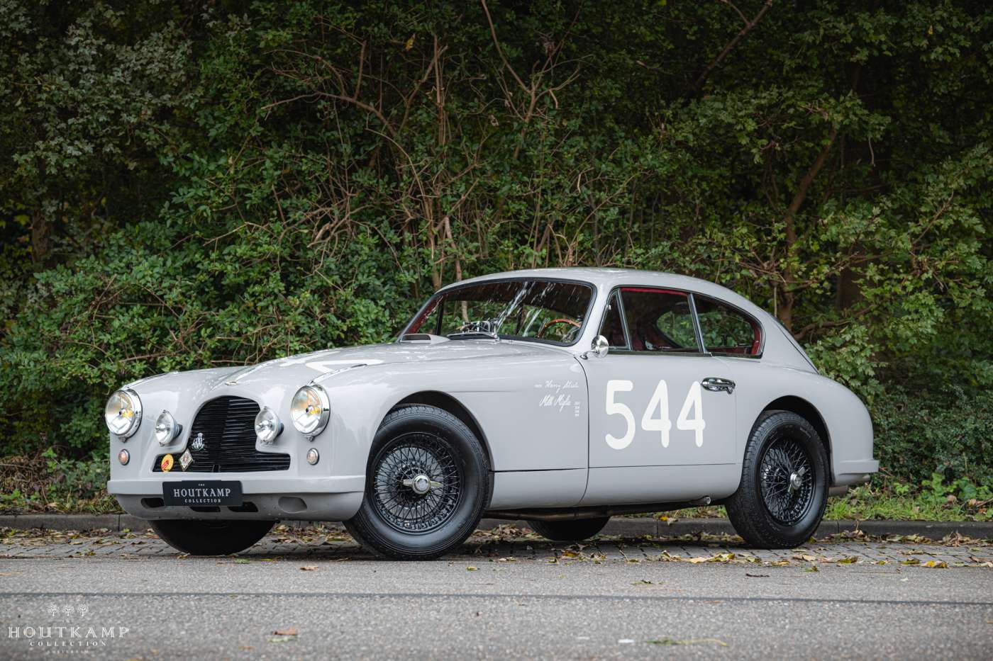 Aston Martin DB