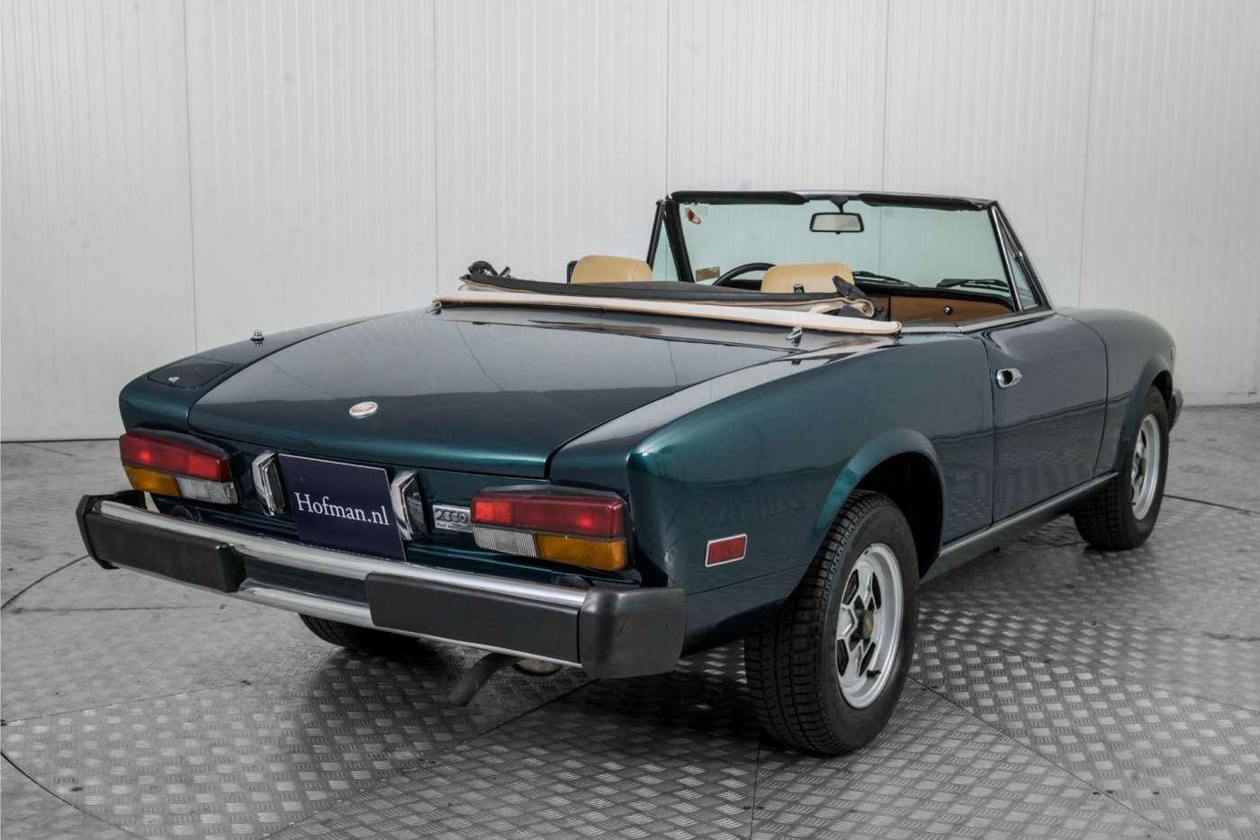 Fiat 124 Spider 2000 de 1980 à vendre - Automobiles de collection ...