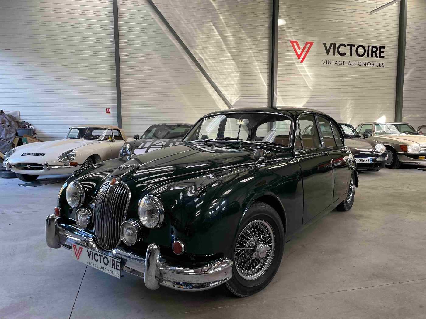 Jaguar MK 2