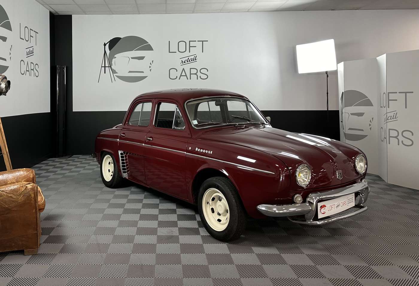 Renault Dauphine