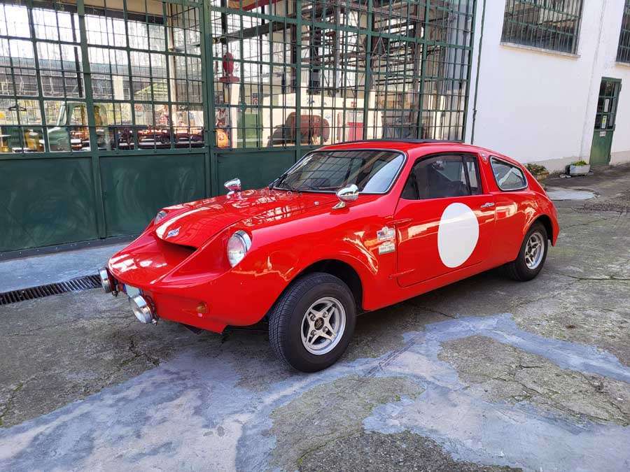 Marcos Mini