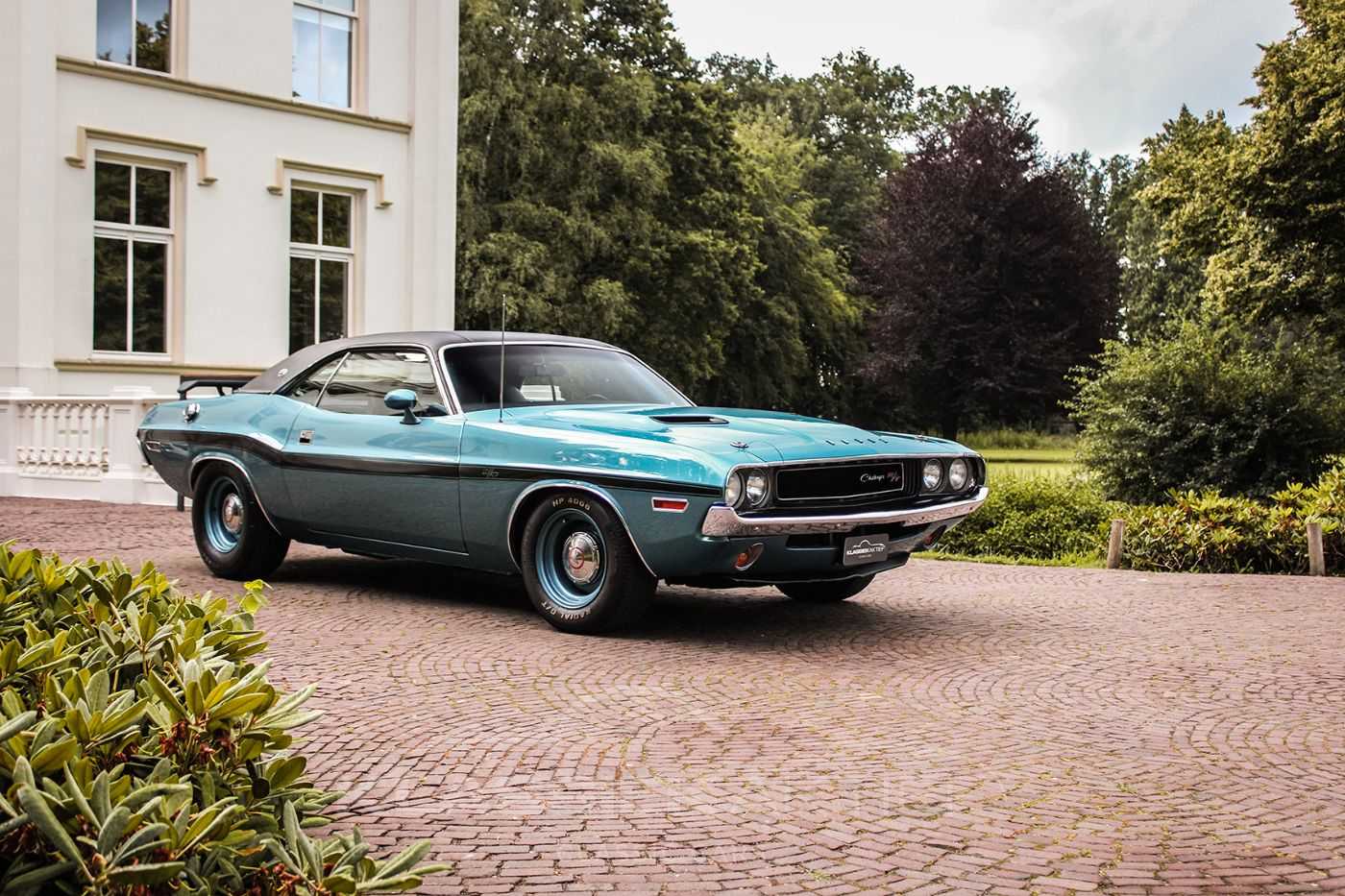Dodge Challenger