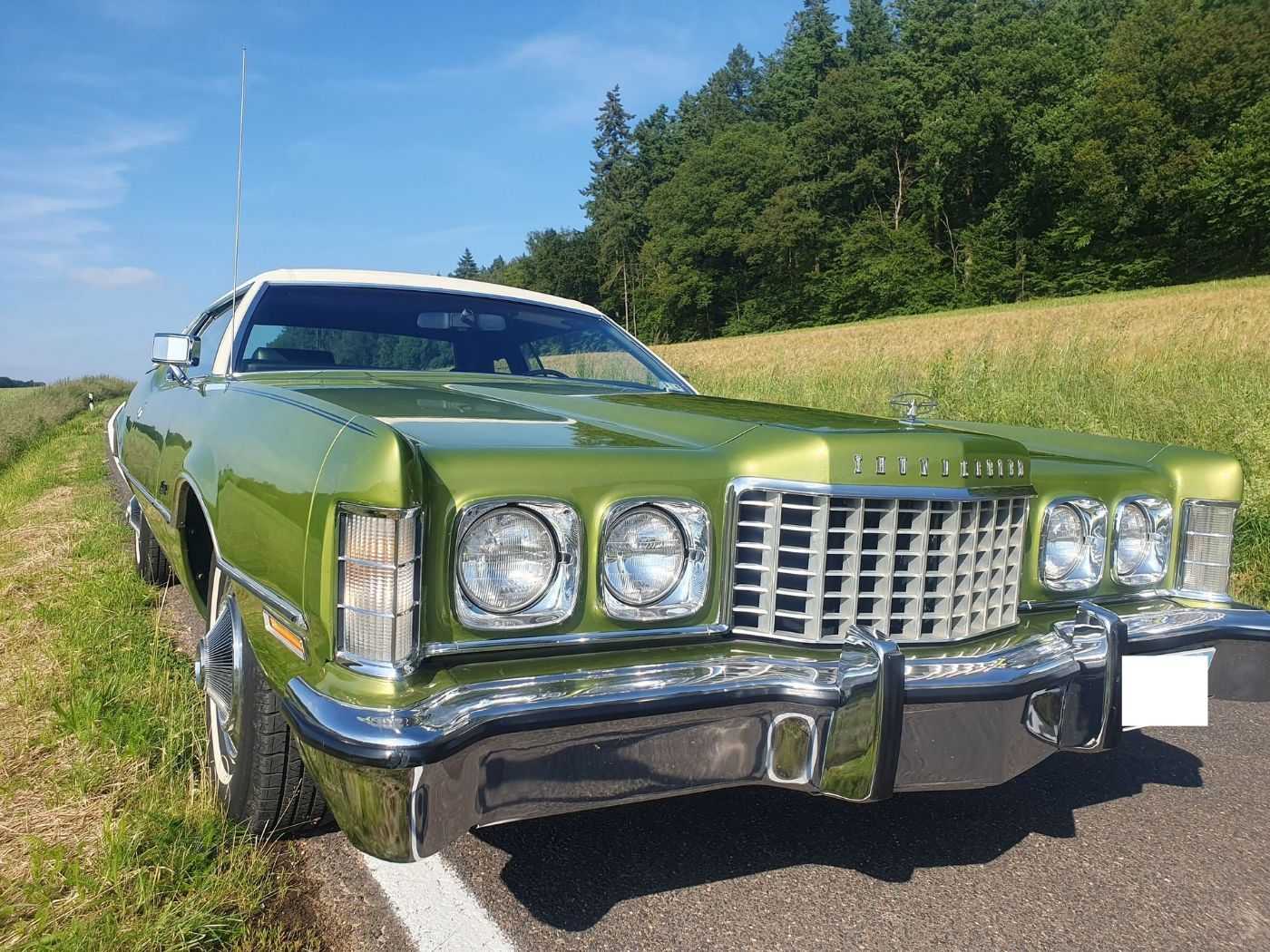 Ford Thunderbird