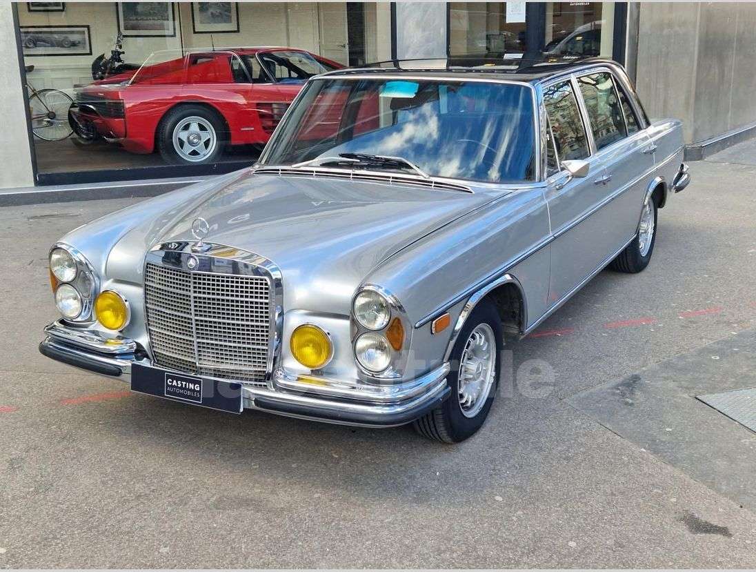 Mercedes-Benz SEL