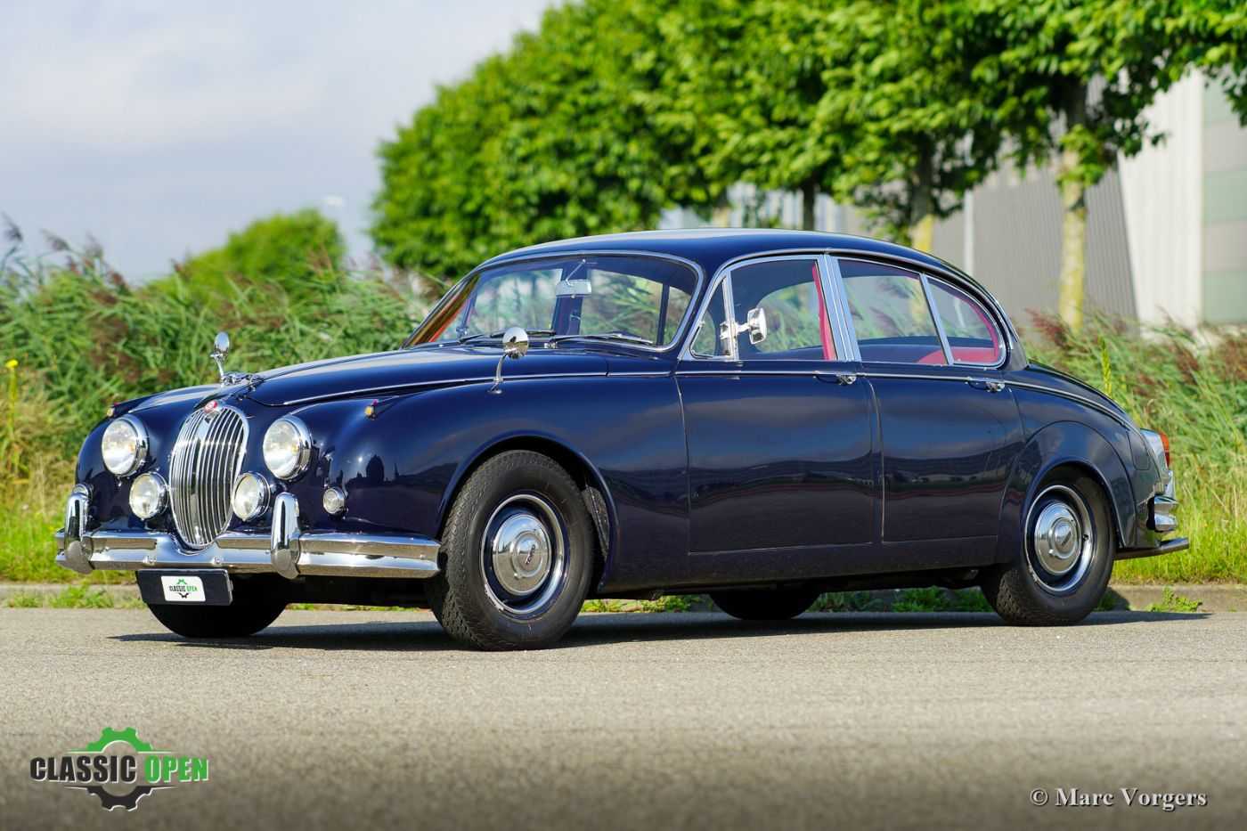 Jaguar MK 2