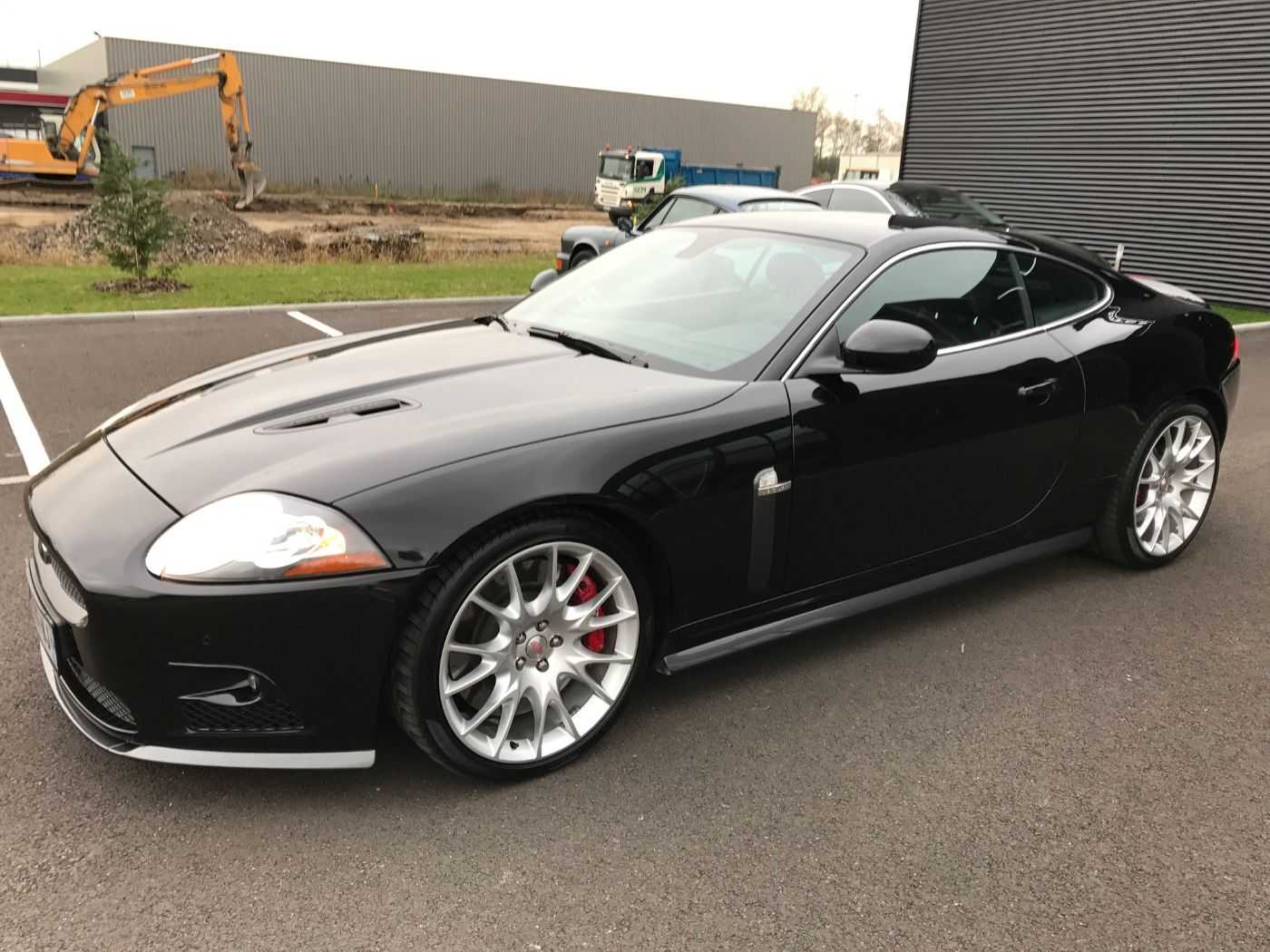Jaguar XKR
