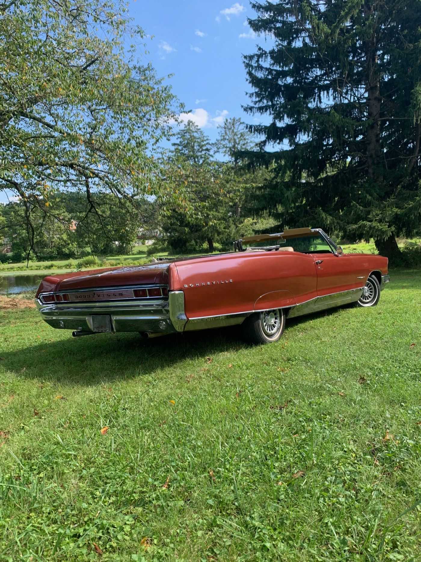 Pontiac Bonneville