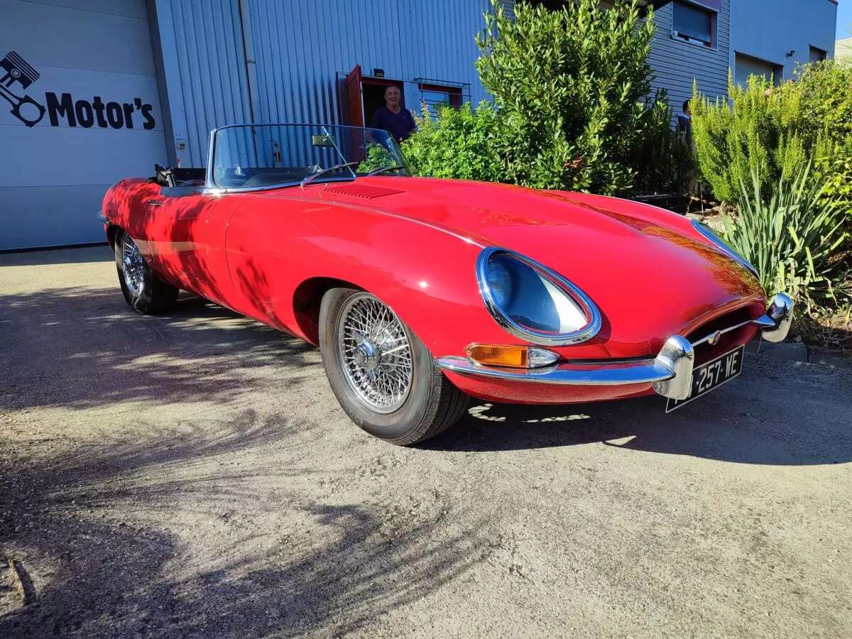 Jaguar Type E