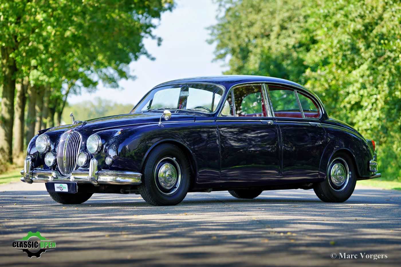 Jaguar MK 2