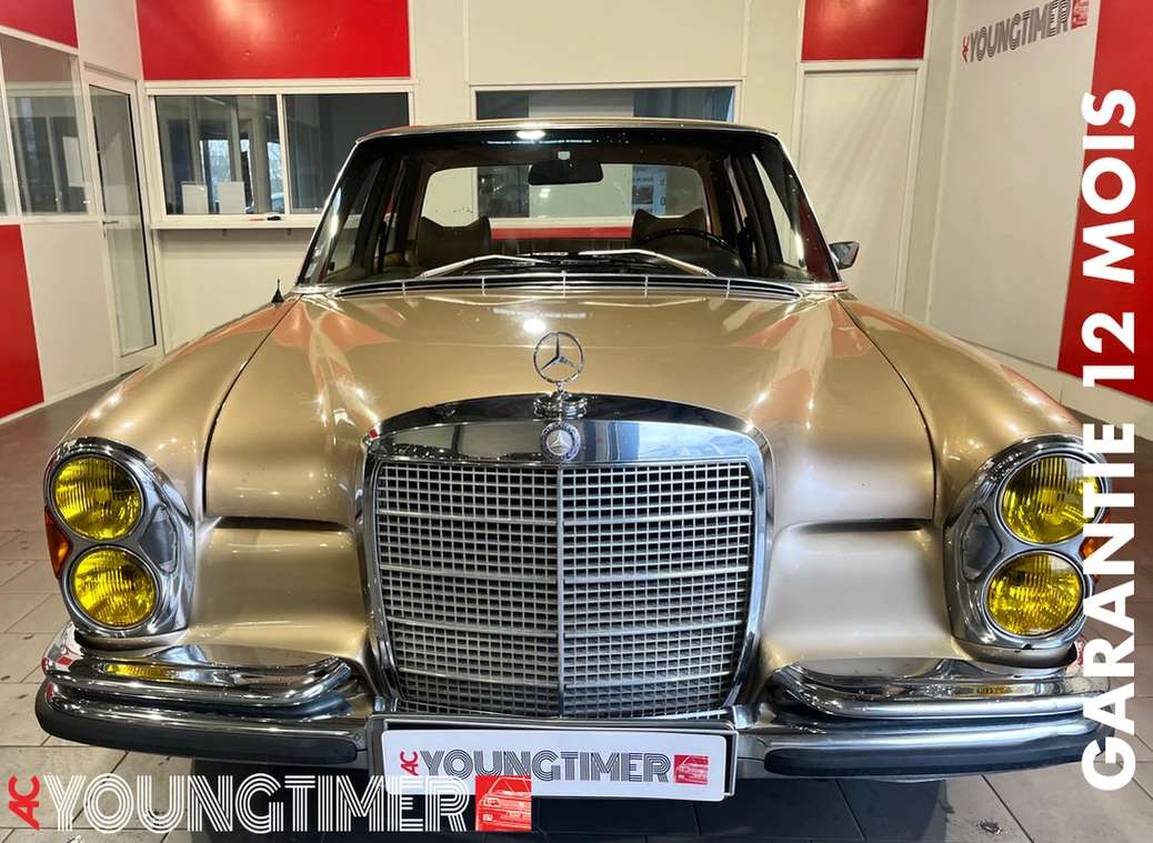 Mercedes-Benz SE
