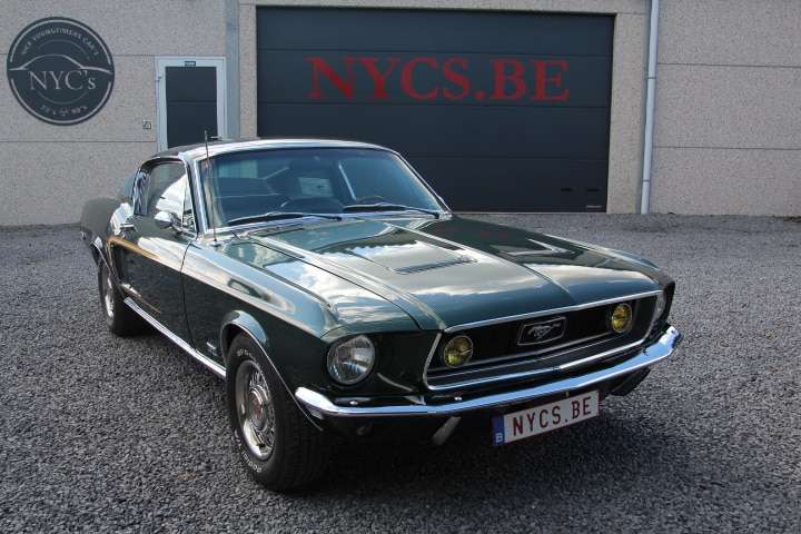 Ford Mustang