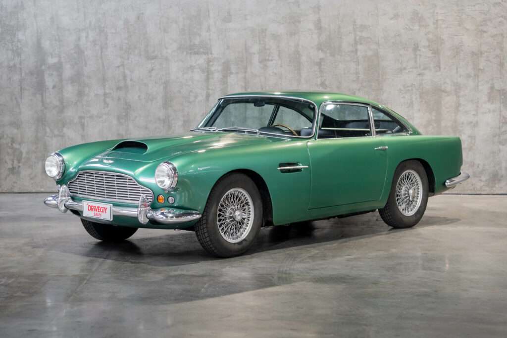 Aston Martin DB