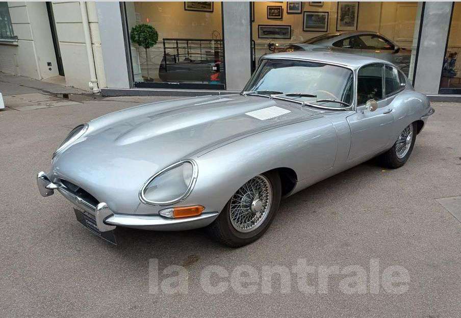 Jaguar Type E
