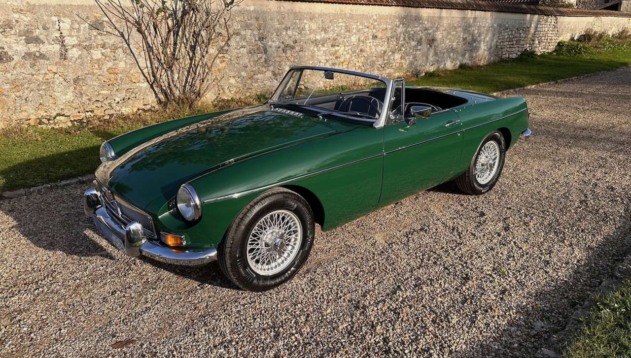 MG B