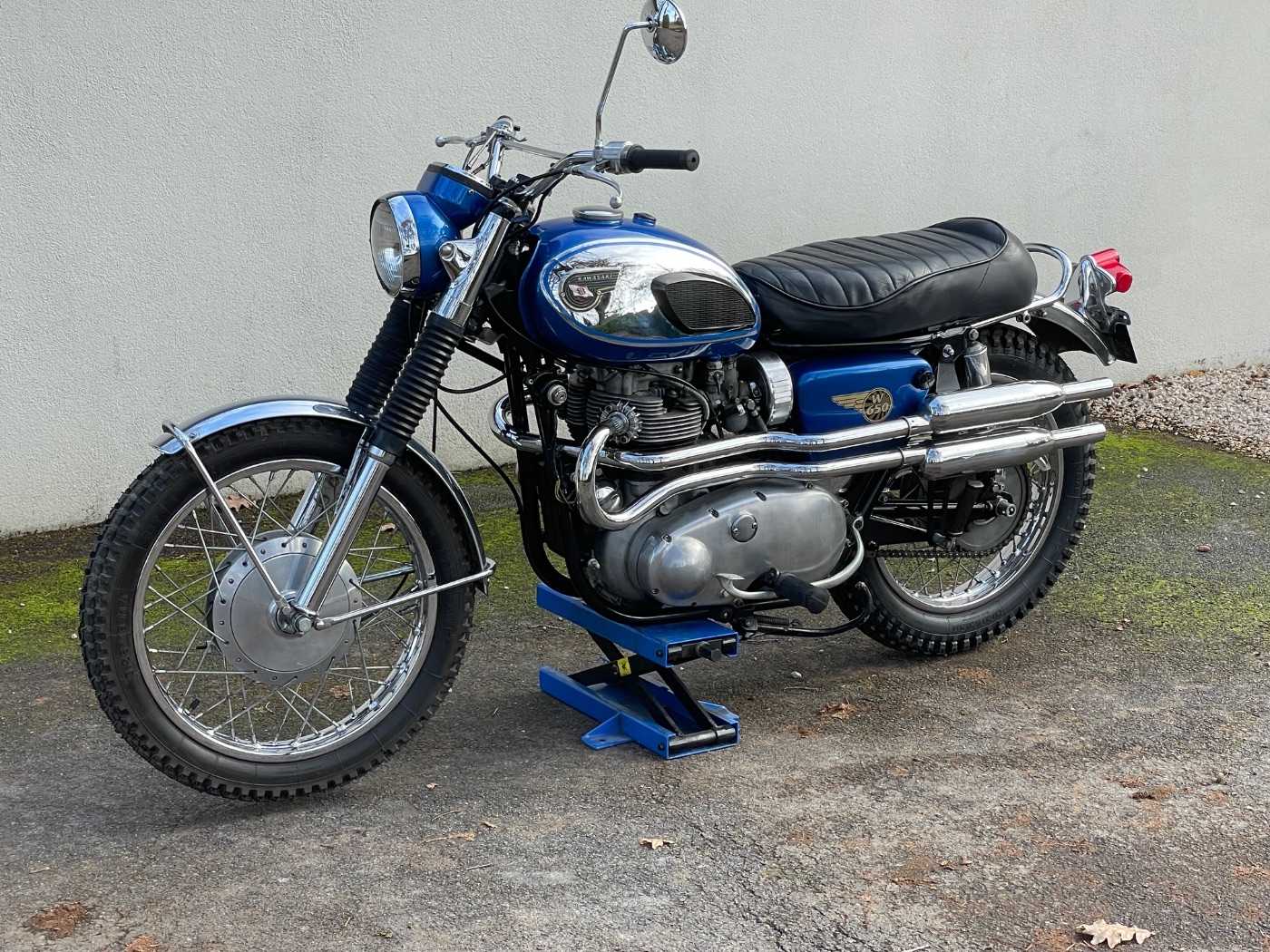 Moto Kawazaki