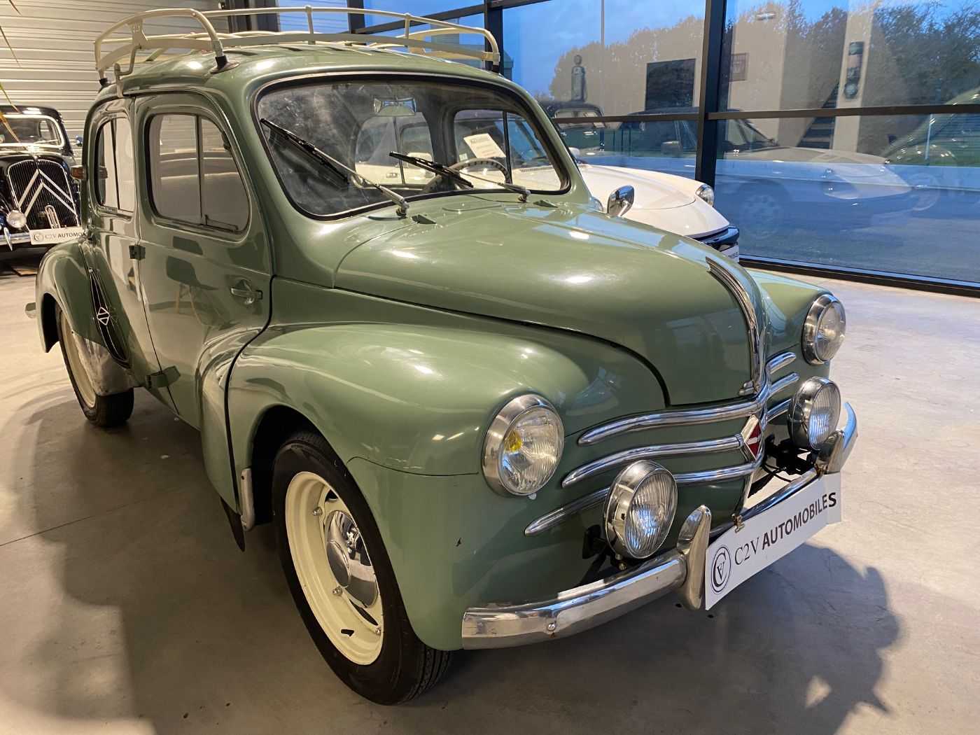 Renault 4 CV