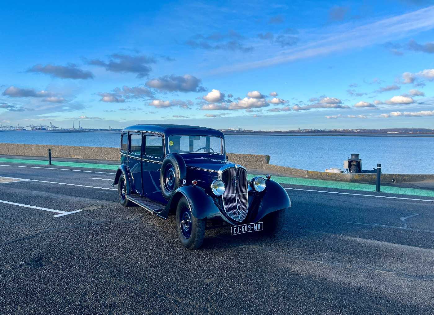 Peugeot 301