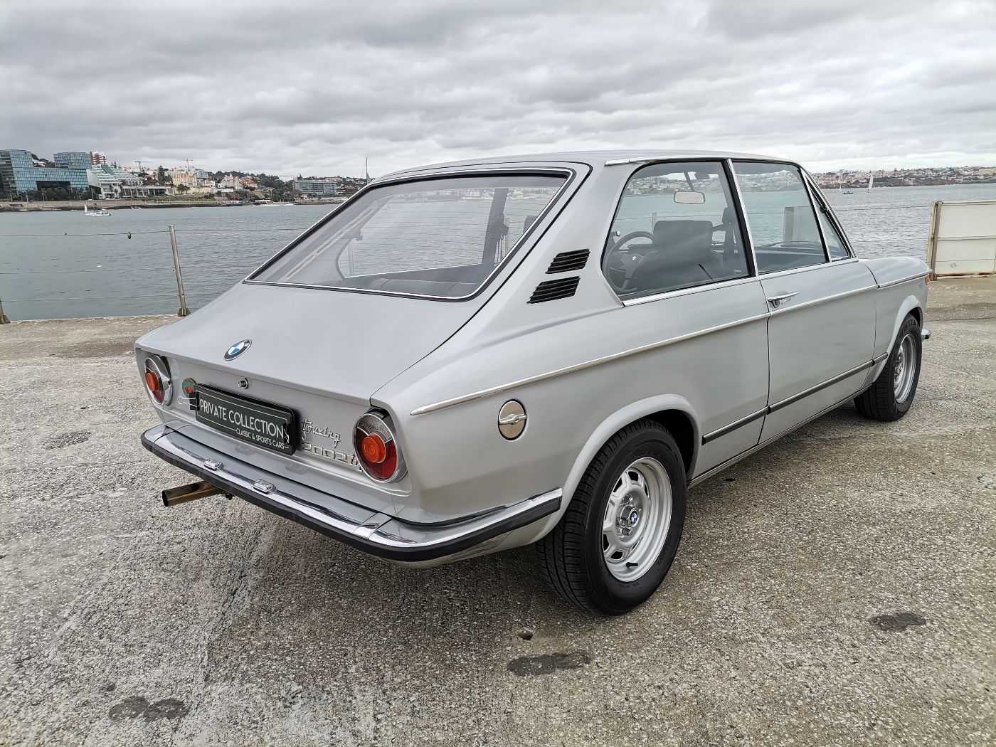 BMW 2002