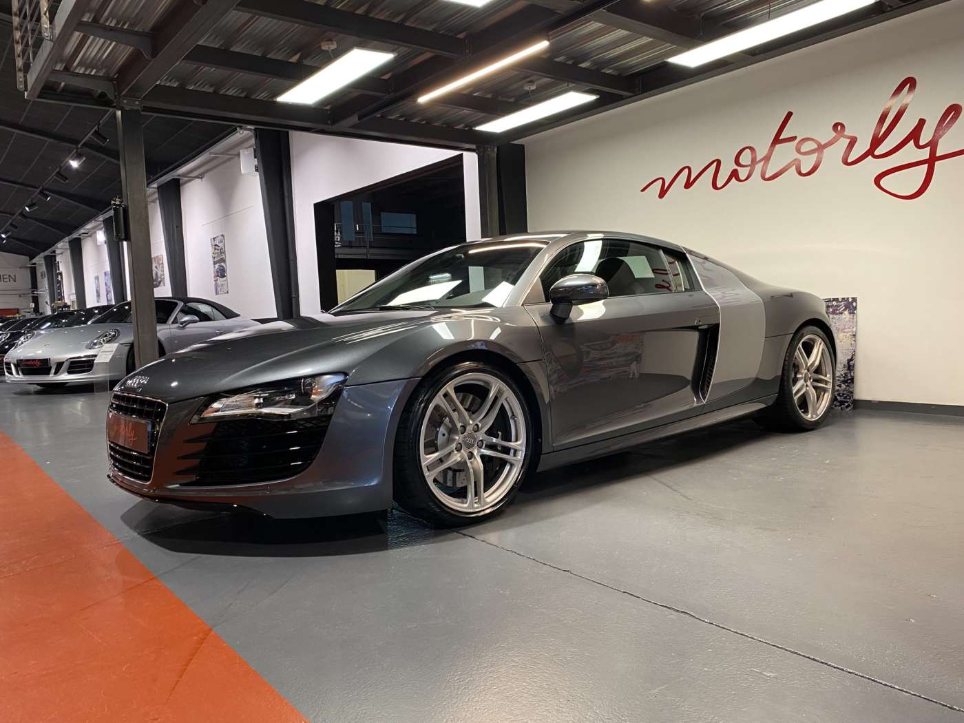 Audi R8