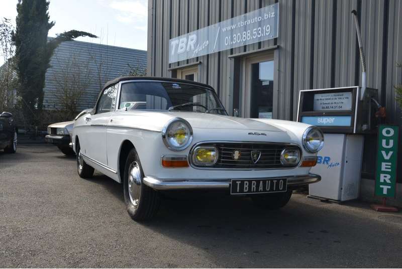 Peugeot 404