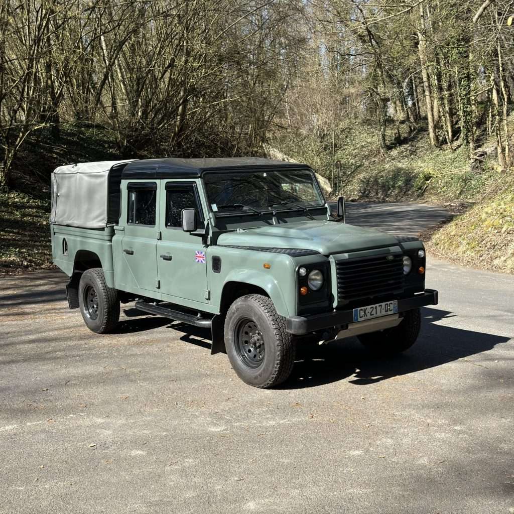 LandRover Defender