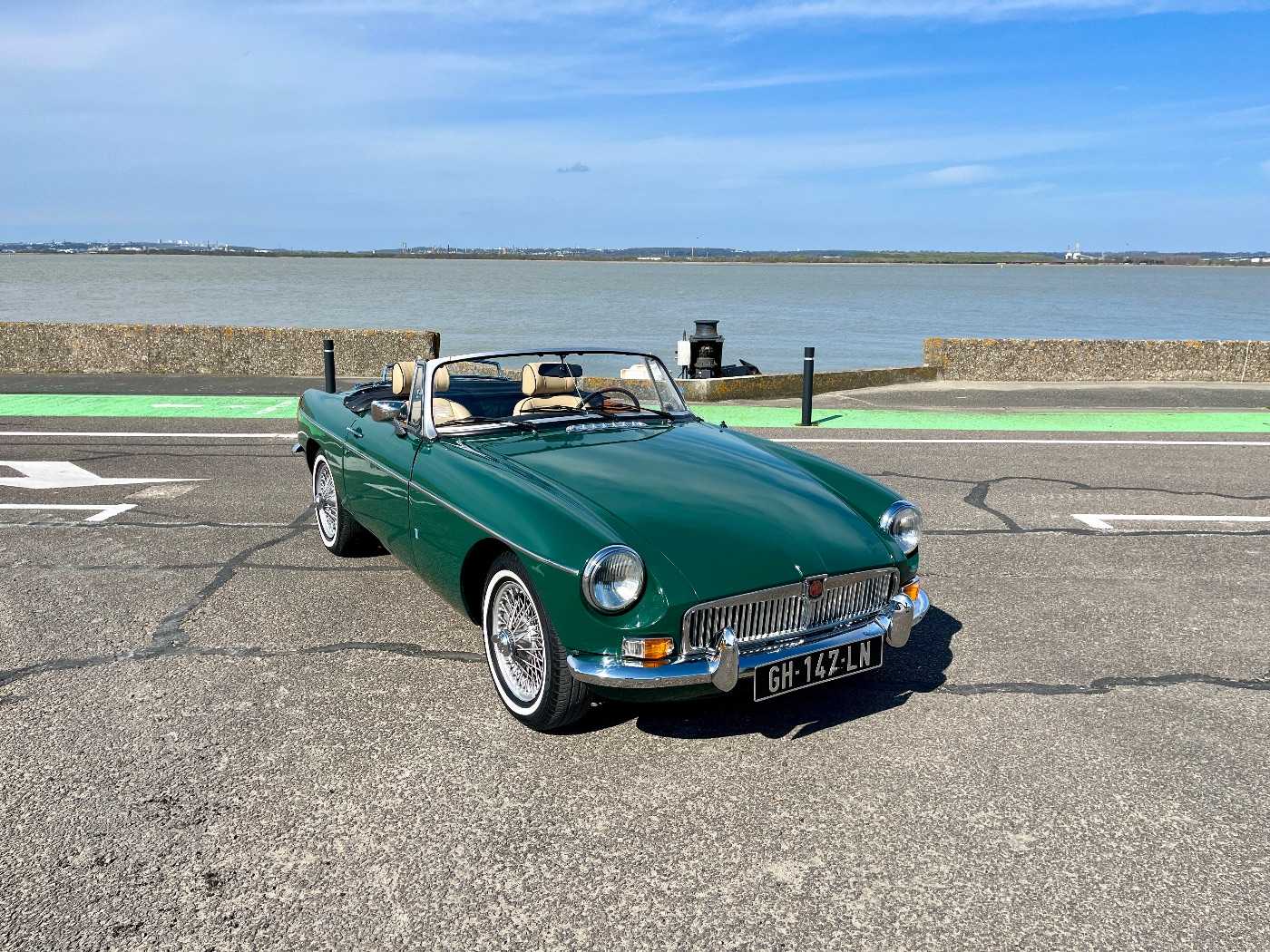 MG B