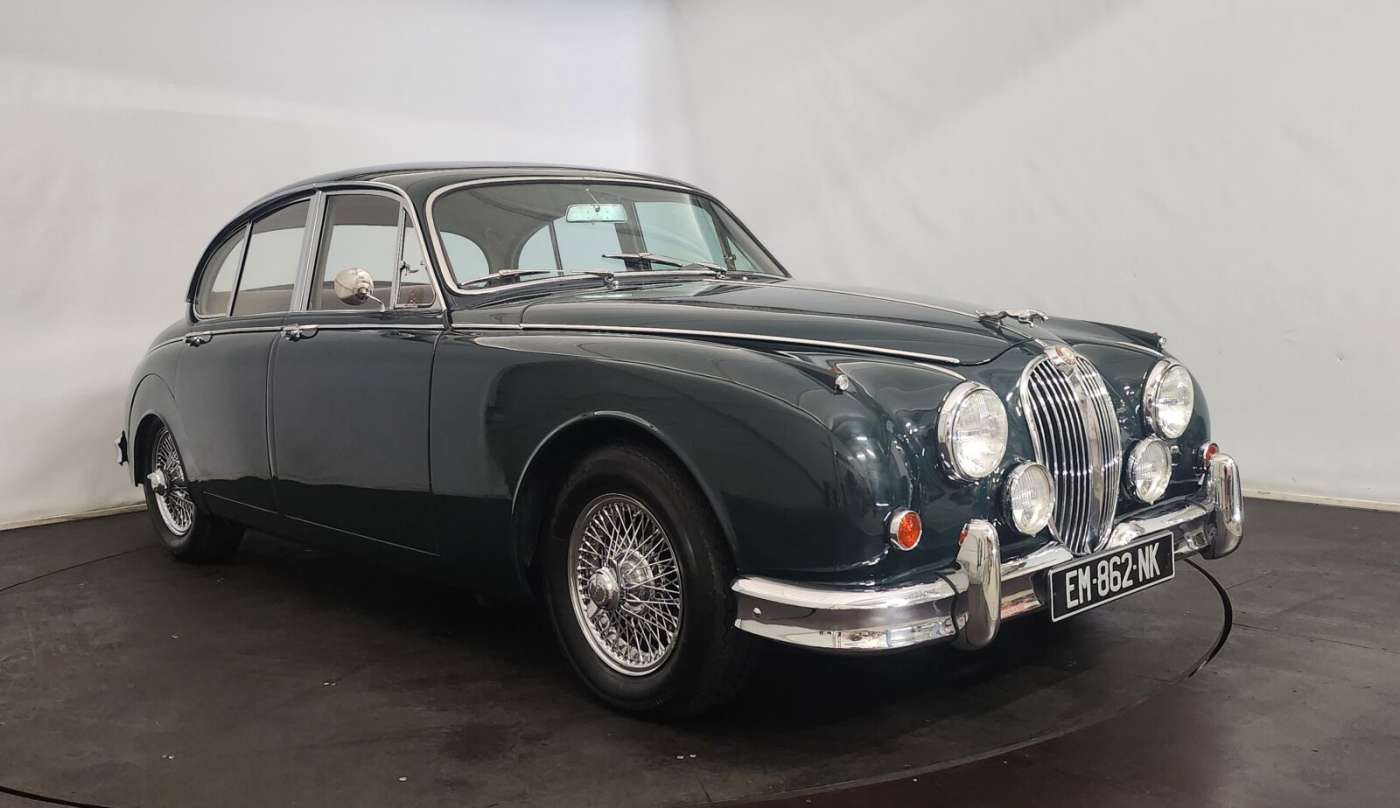 Jaguar MK 2