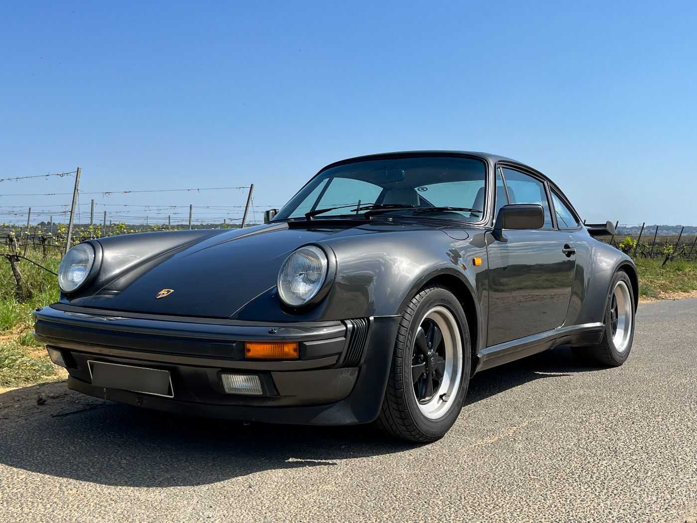 Porsche 930