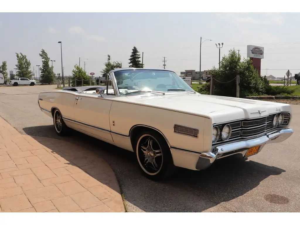 Mercury Parklane
