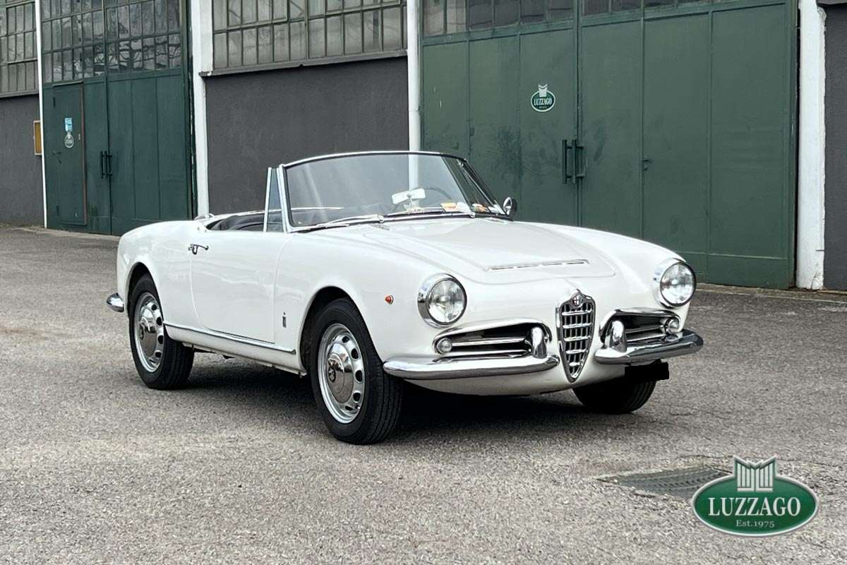 Alfa Roméo Giulia Spider