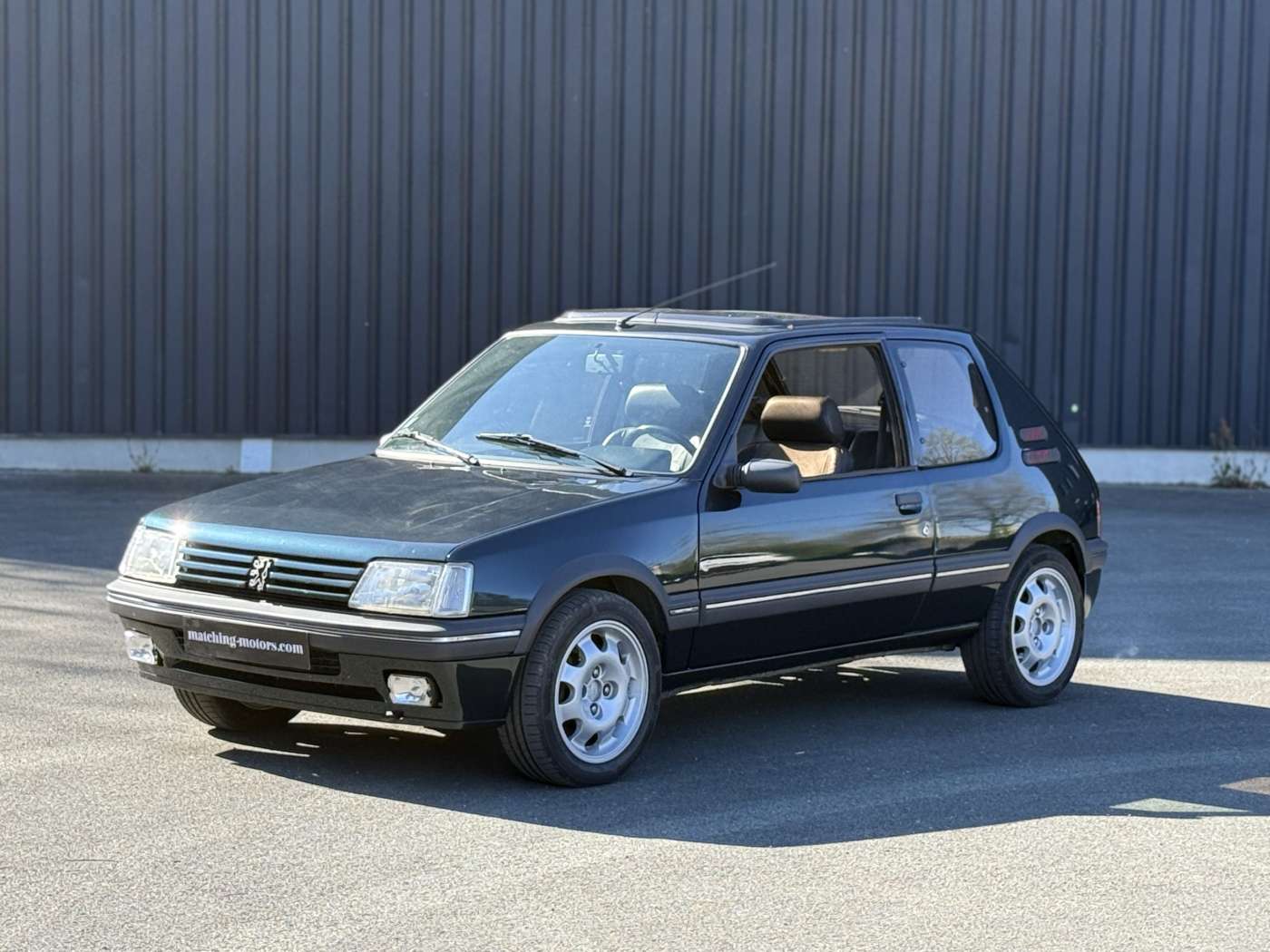 Peugeot 205