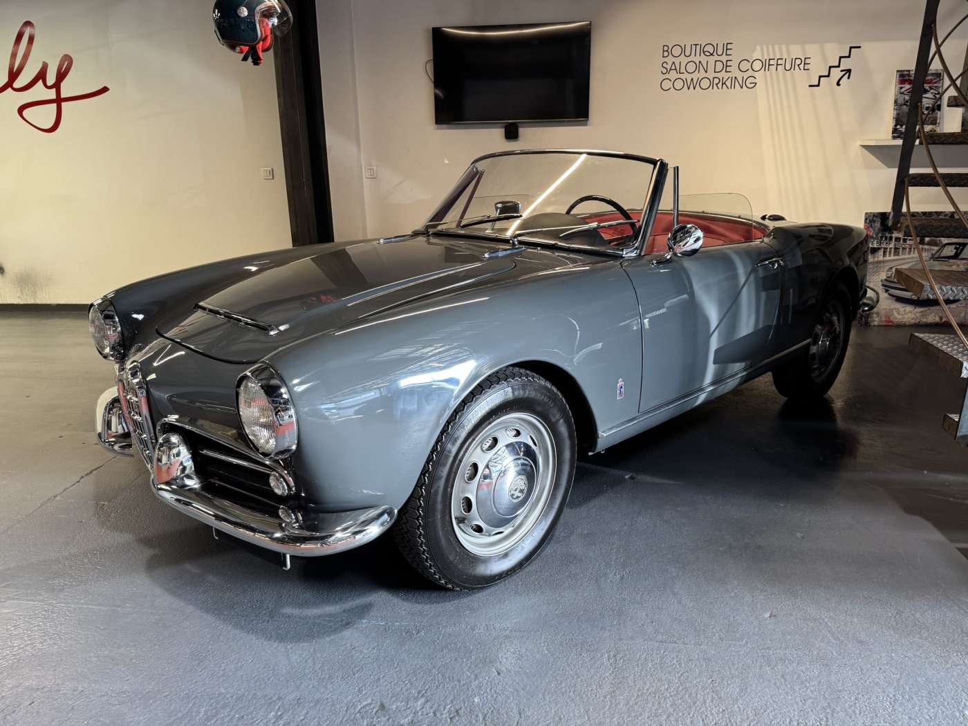 Alfa Roméo Giulia Spider