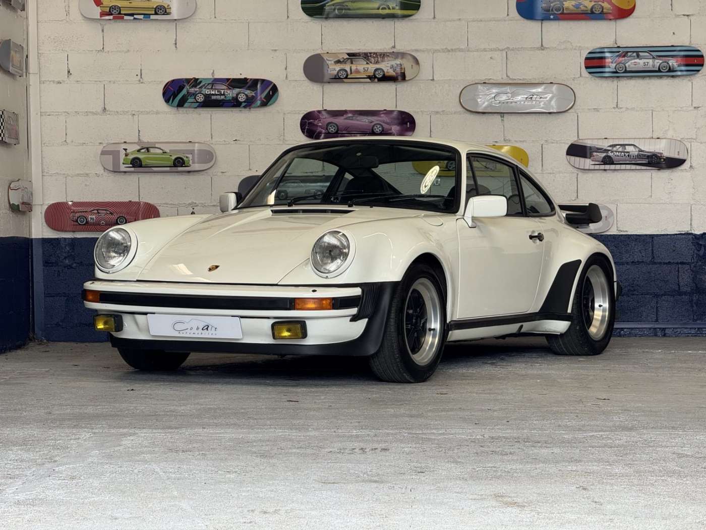 Porsche 930