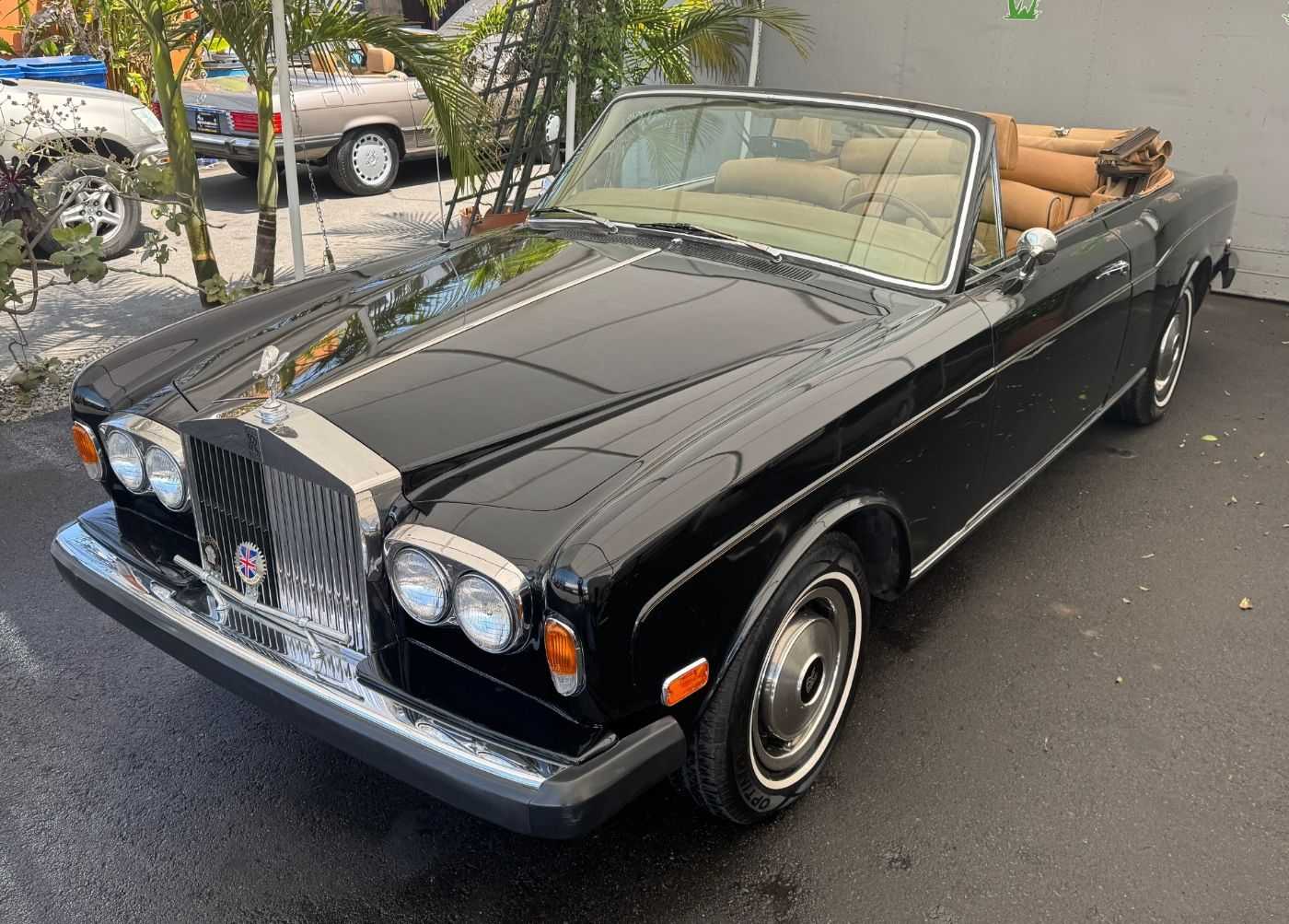 Rolls-Royce Corniche