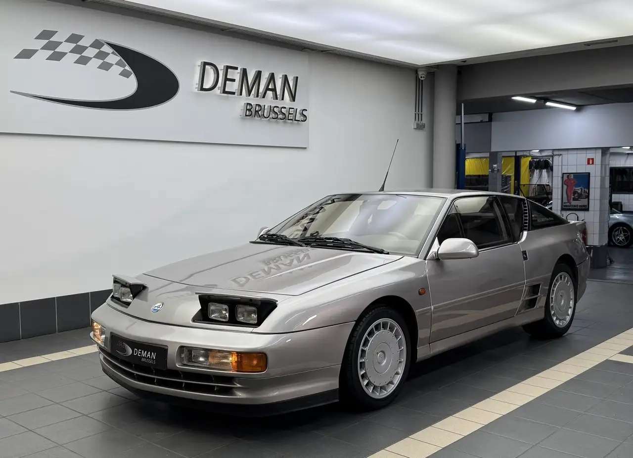Alpine A 610
