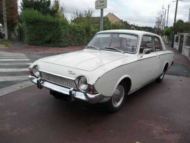 Ford Consul