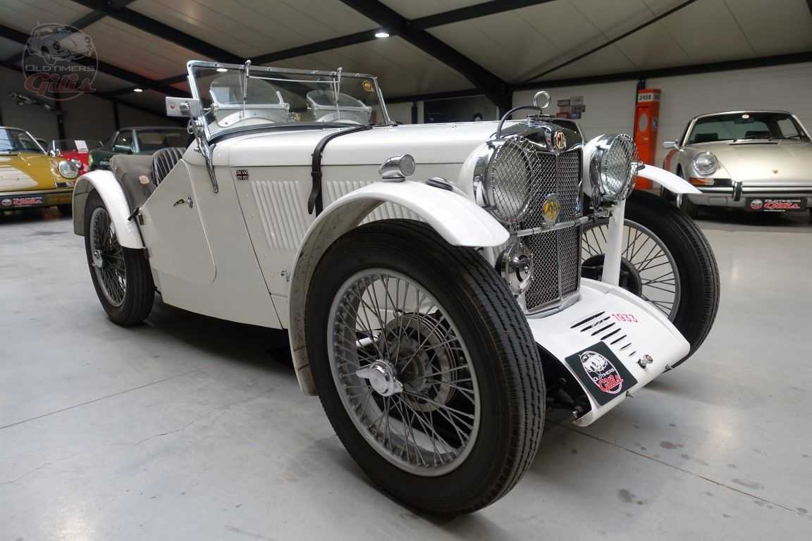 MG J2