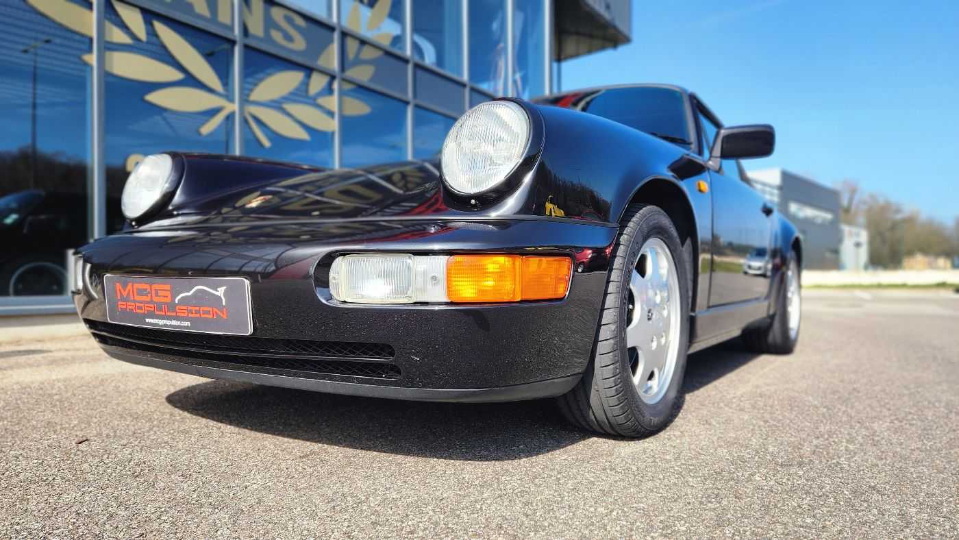 Porsche 964