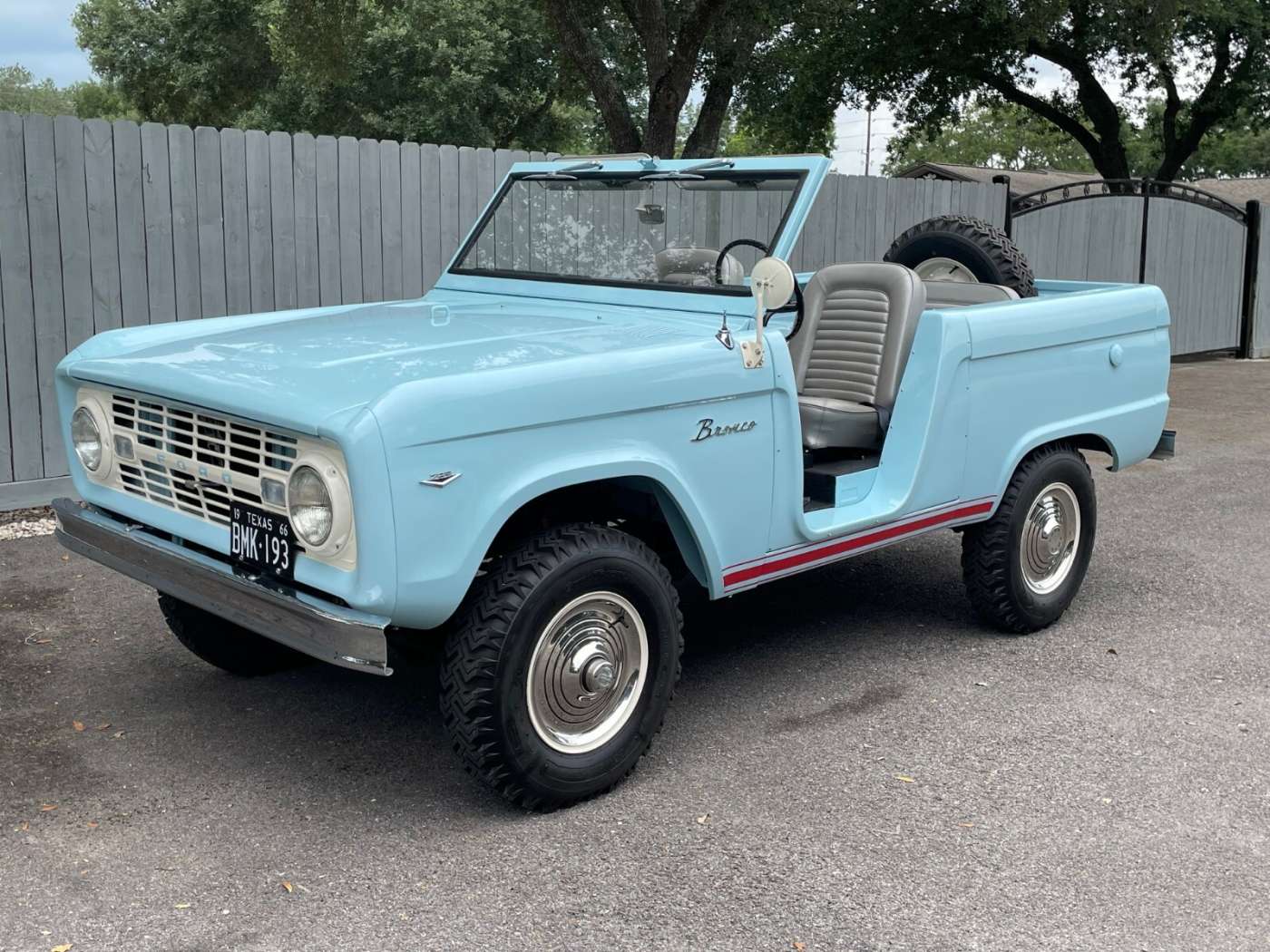 Ford Bronco