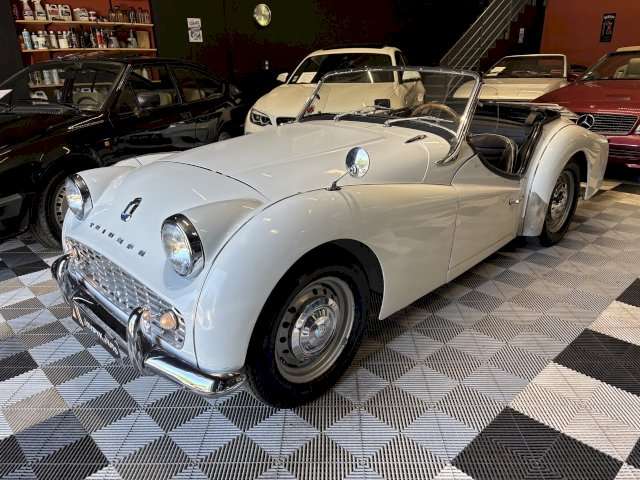 Triumph TR3