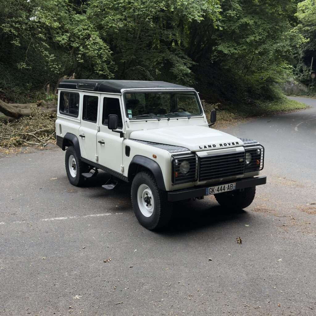 LandRover Defender