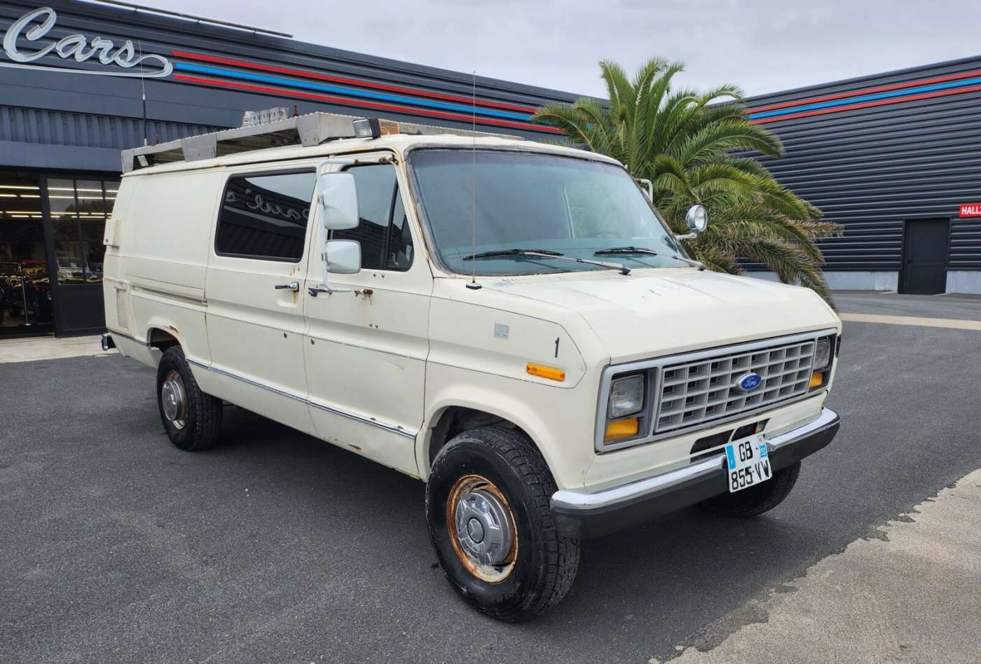 Ford Van